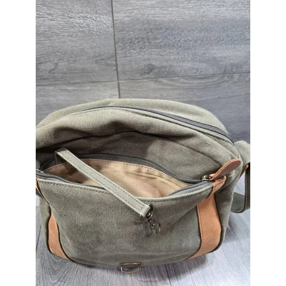LL Bean Leather Canvas Crossbody Messenger Bag Olive Green Flap Utility B000759